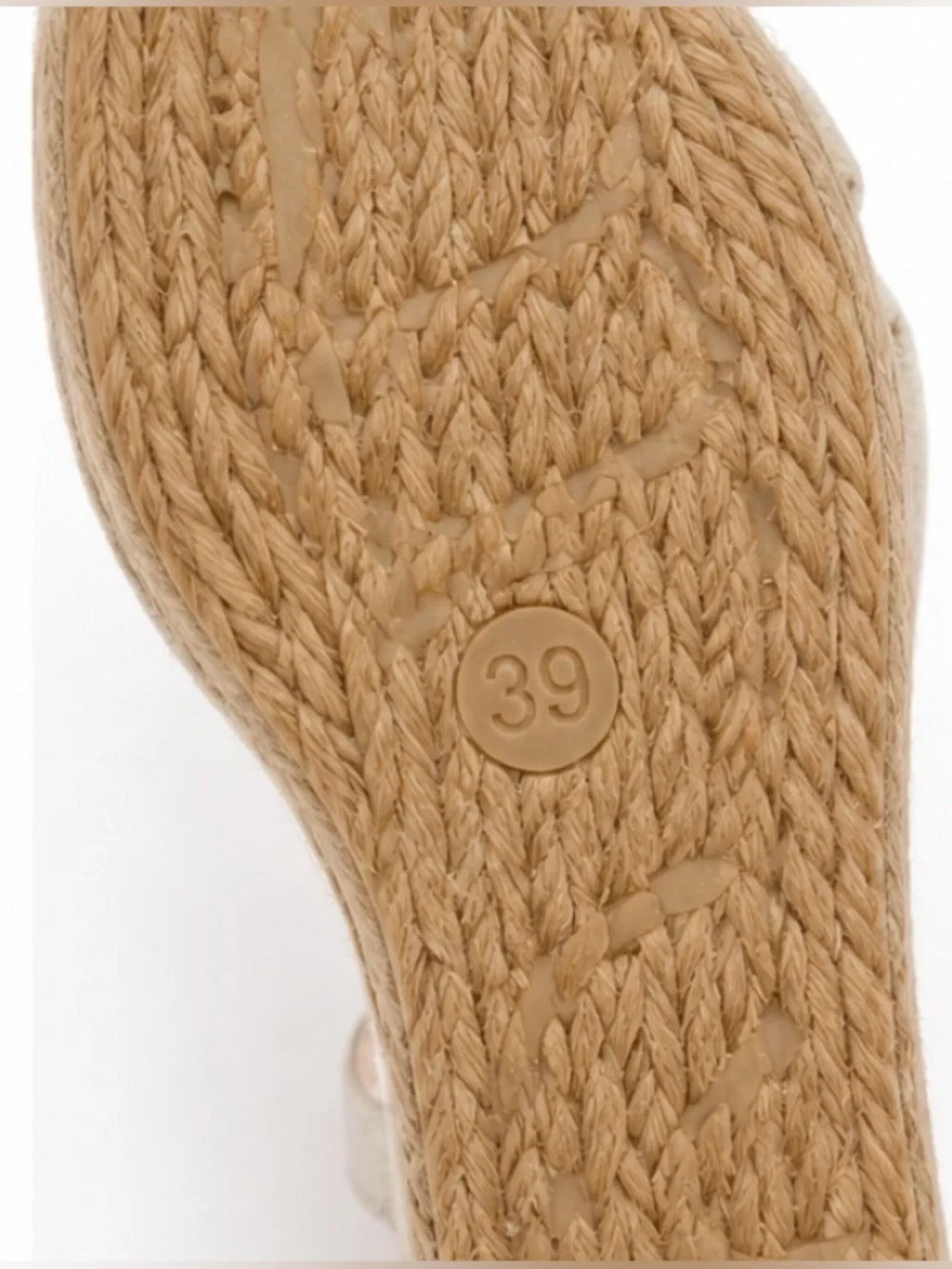 Weibena beige espadrille